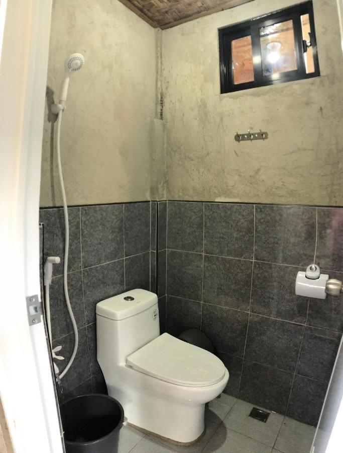 Khloe Serenity Guest House Batuan Exterior foto