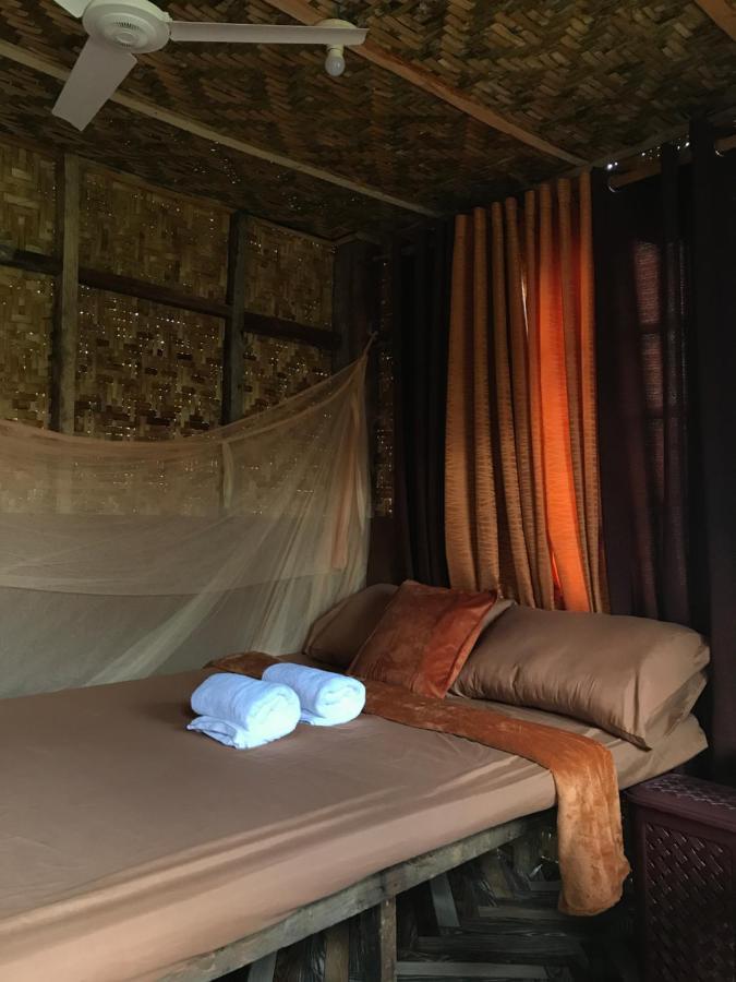 Khloe Serenity Guest House Batuan Exterior foto