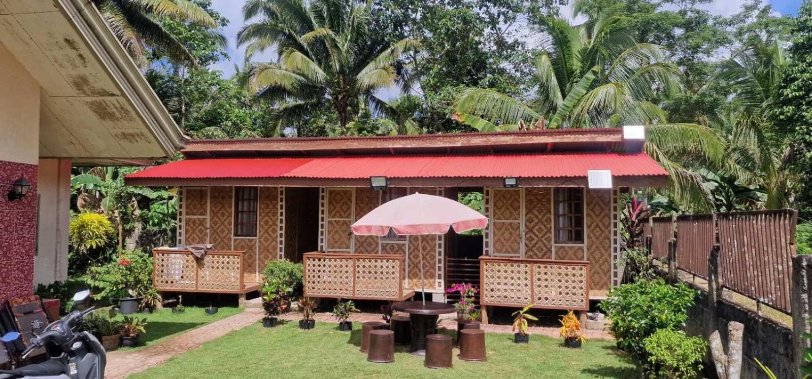 Khloe Serenity Guest House Batuan Exterior foto