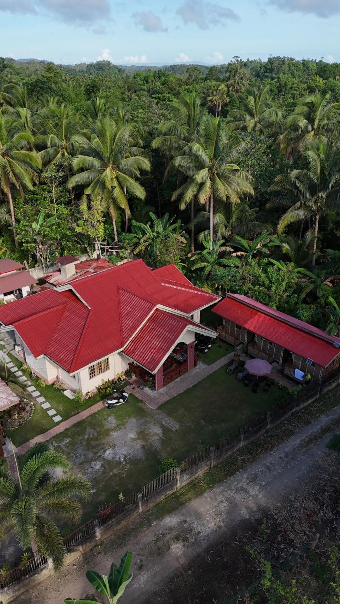Khloe Serenity Guest House Batuan Exterior foto